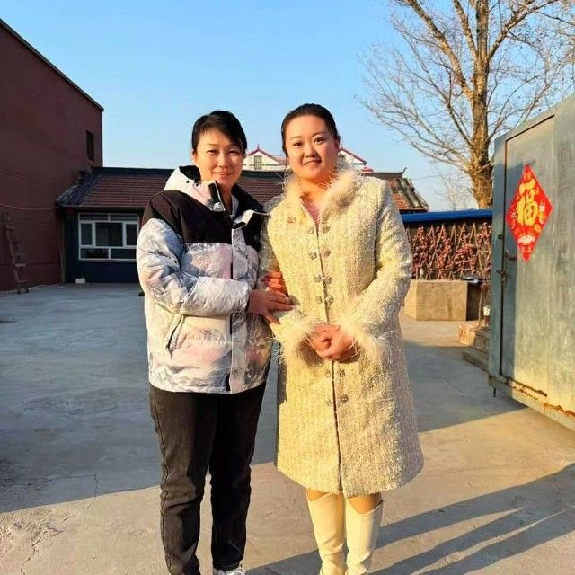 乡村晶晶姐妹俩日常生活