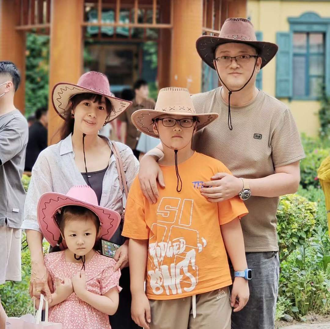 小哥(实实在在做人）